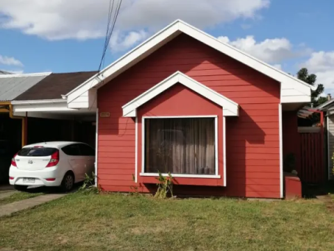 Casa Venta en Valdivia — Se Vende Casa En Villa Reina Sofia