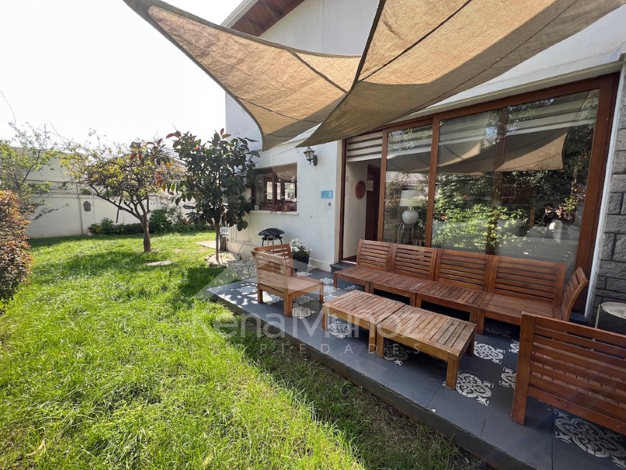 Casa Linda Y Acogedora Las Tranqueras / Av Las Condes