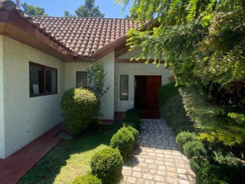 Casa Venta en Machalí — Vendo Linda Casa Condominio Nogales Alto – Machalí