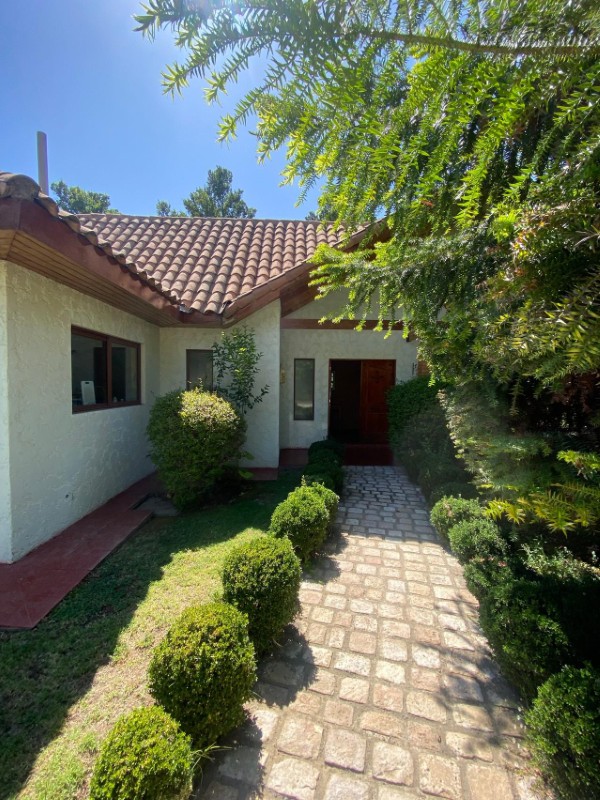 Vendo Linda Casa Condominio Nogales Alto – Machalí