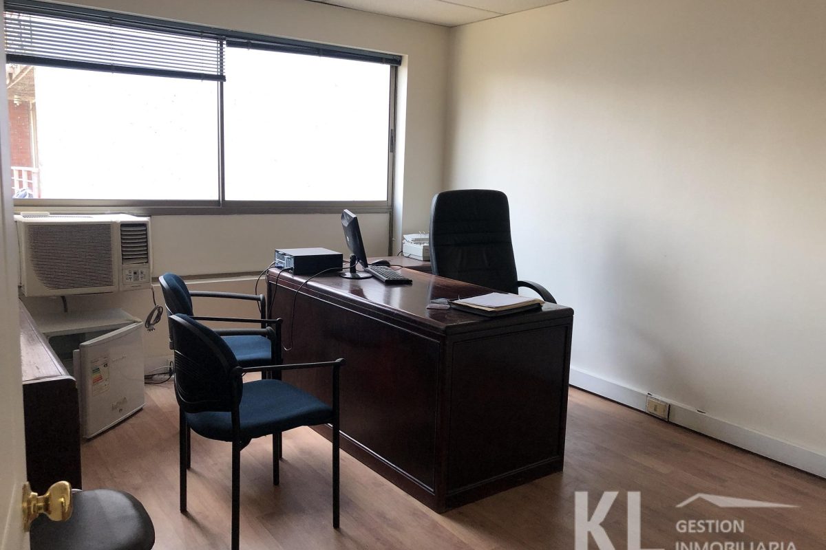 Oficina Central Sotero Del Rio/Catedral