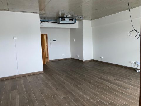 Oficina Arriendo en Puerto Montt — Arriendo Oficina 2 Privados Nã‚Â° 605 60 M2 Edificio Capital
