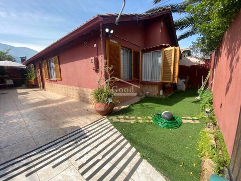 Casa Venta en La Florida — Santa Amalia