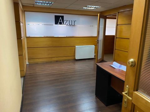 Oficina Arriendo en Puerto Montt — Arriendo Oficina 175 M2 8 Privados Edificio Torres Del Puerto