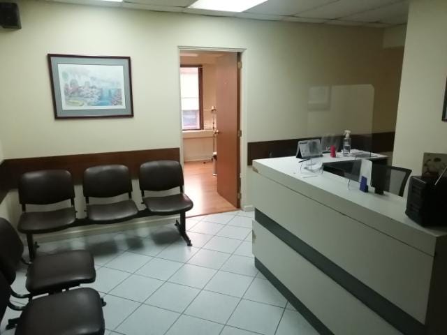 Oficina 82 M2 3 Ambientes 2 B Edificio Plaza