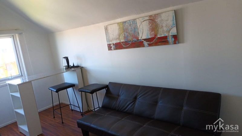Departamento Interior En Av. Austral