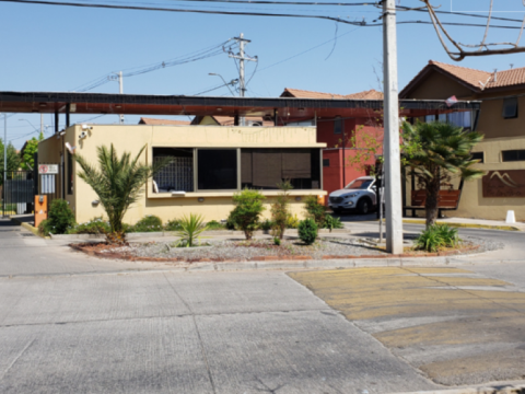 Casa Venta en Puente Alto — Condominio Pie Andino