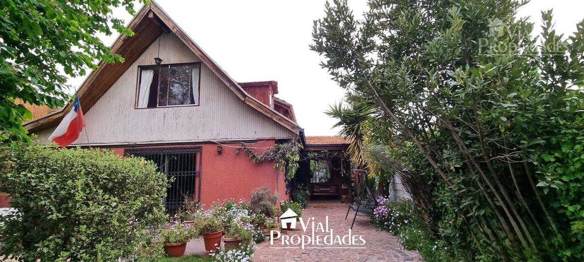 Amplia Casa Sector Los Domínicos Con Padre Hurtado