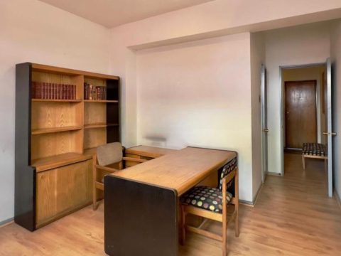 Oficina Venta en Santiago — Venta Amplia Oficina En El Centro De Santiago