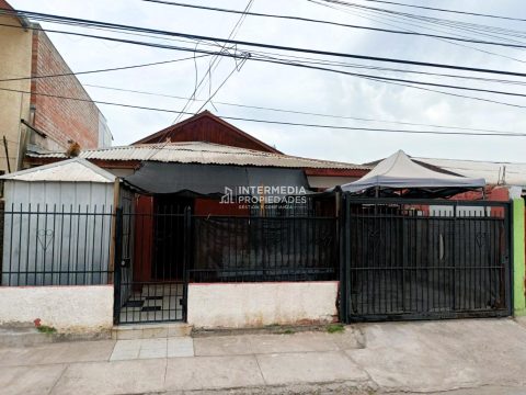 Casa Venta en La Florida — Casa Con Patio De 162Mt2. La Florida, Cercana A Metros.