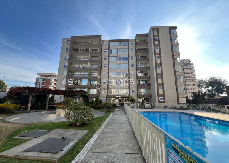 Venta Departamento En Condominio Los Conquistadores