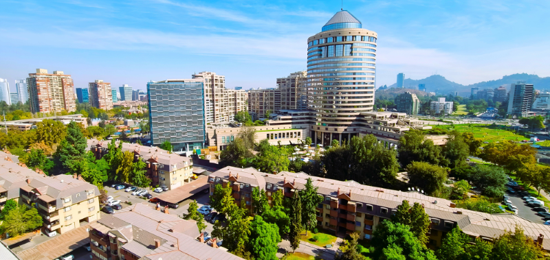 Penthouse Parque Arauco. Vista Despejada.