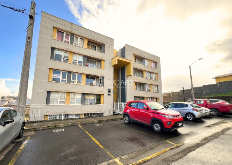 Venta Departamento En Condominio Lomas De Javiera