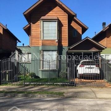 Casa Venta en Valdivia — Casa En Bosque Sur