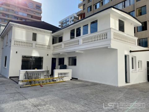 Oficina Arriendo en Las Condes — Oficina (Casona Remodelada) Las Condes