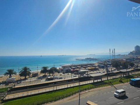 Departamento Venta en Valparaíso — Vende Departamento Primera Linea Al Mar Avenida España
