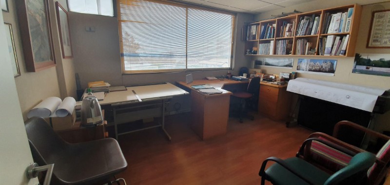 Vendo Amplia Oficina 73M2, Edificio Bicentenario