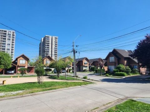 Casa Arriendo en Los Ángeles — Se Arrienda Casa En Mirador De Los Andes