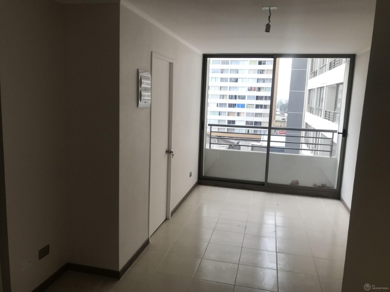 Se Vende Departamento En Estación Central 2D/1B Metro Ecuador