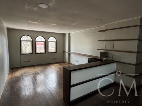 Departamento Arriendo en Valdivia — Departamento Duplex Para Oficina En El Centro