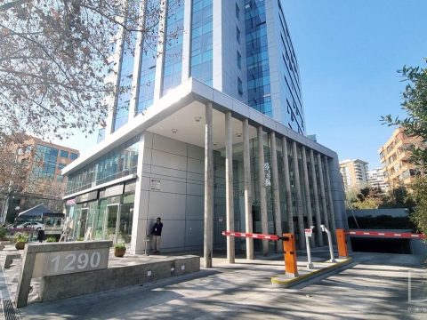 Oficina Venta en Providencia — Se Vende Oficina En Providencia, Sector Metro Colã“N