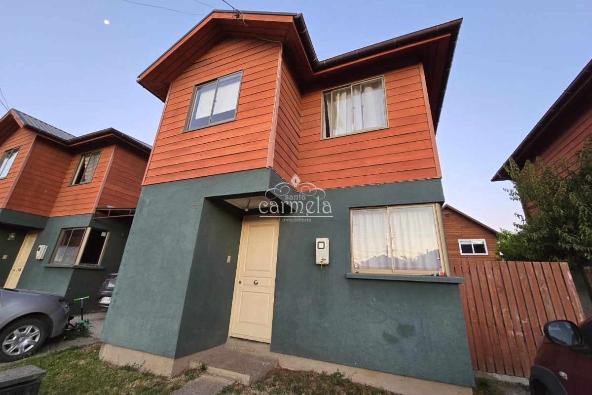 Se Arrienda Casa En Condominio Los Notros