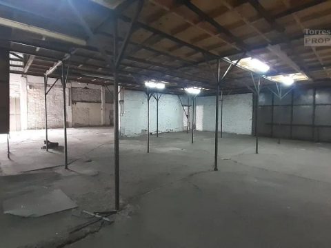 Local Comercial Arriendo en Estación Central — Bodegas Con Seguridad 24 Horas