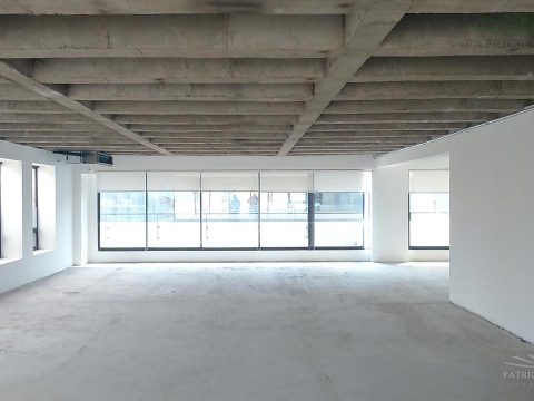 Oficina Venta en Providencia — Piso Completo – Metro Pedro De Valdivia