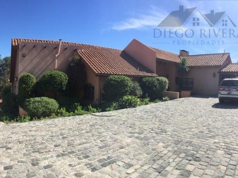 Casa Venta en Machalí — Vendo Linda Casa Alto Nogales – Machalí