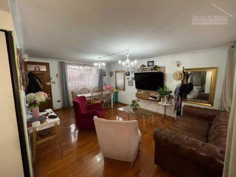 Casa Venta en San Bernardo — Gran Oportunidad !!!!! Casa Amplia, A Pasos Gran Avenida