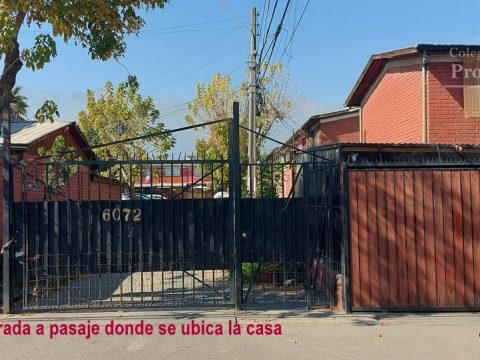 Casa Venta en Peñalolén — Casa En Venta De 2 Pisos 2D / 1B, Pasaje Cerrado, Cerca Metro Macul