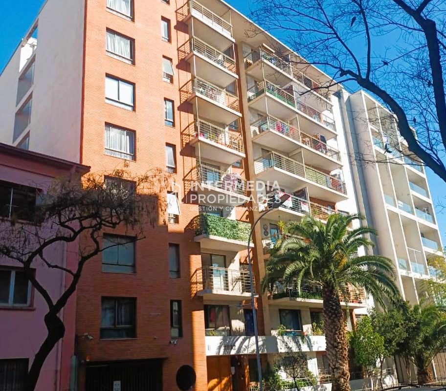 Acogedor Departamento A Pasos Del Metro Los Héroes: Â¡Comodidad Y Conectividad En El Corazón De La Ciudad!