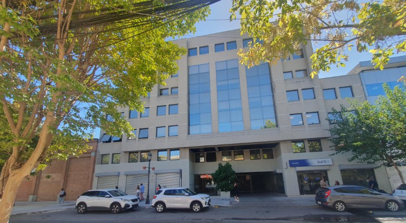 Vendo Oficina 67M2, Edificio Portal Maule