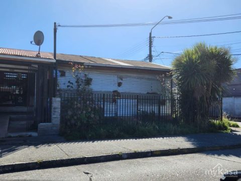 Casa Venta en Puerto Montt — Vendo 2 Casa Esquina, Poblacion Antonio Varas