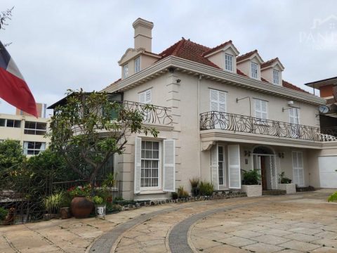 Casa Arriendo en Viña del Mar — Arriendo Gran Casa En Recreo Viña Del Mar