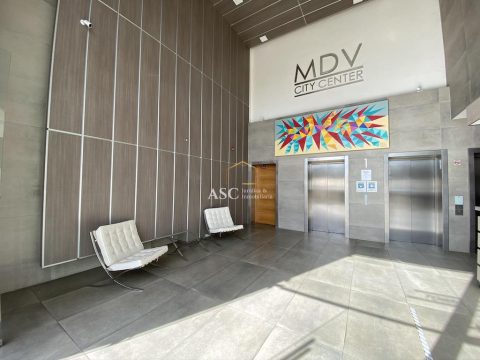 Oficina Arriendo en Los Ángeles — Oficina Edificio City Center