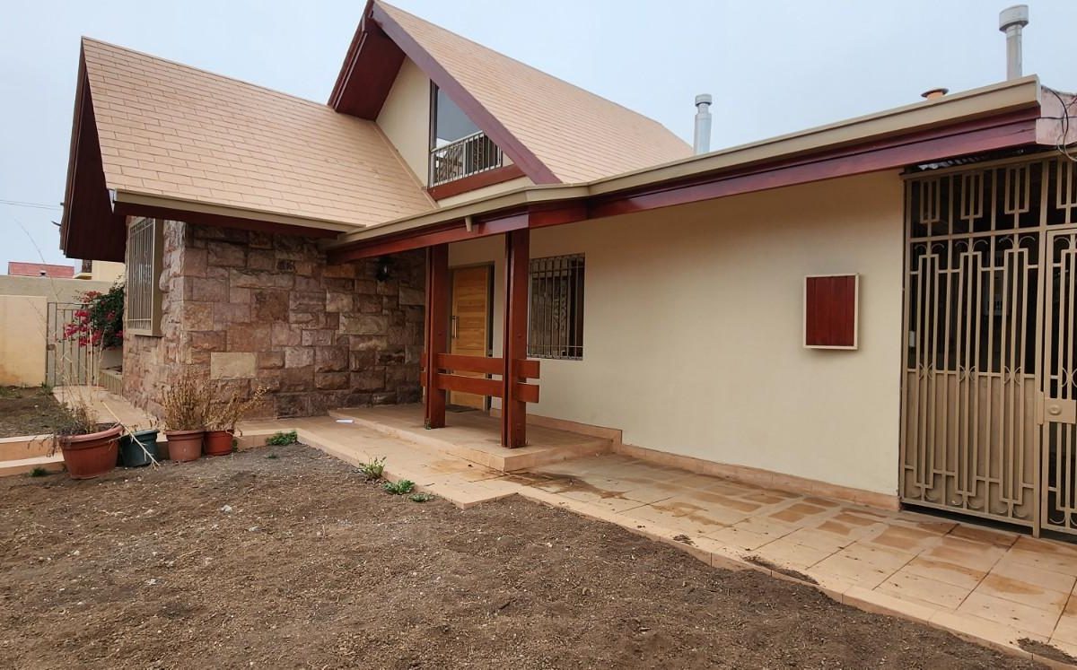 Viña, Santa Inés, Amplia Casa Sólida, 4 Dormitorios, 400 M2