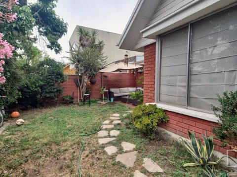 Casa Venta en Las Condes — En Venta Casa Sector Rotonda Atenas, Las Condes