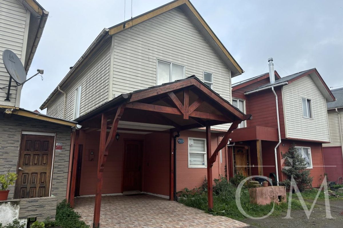 Casa En Brisas De La Ribera