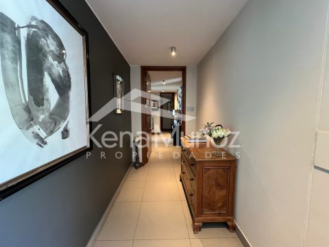 Departamento Venta en Las Condes — Impecable Departamento Con Vista Despejada