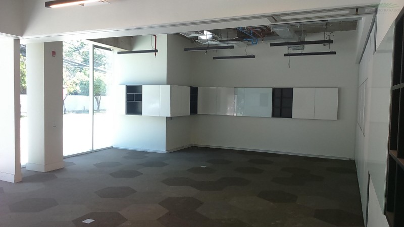 Local Comercial – Metro Manquehue