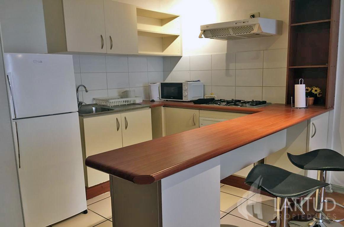 Metro Bustamante / 1D – 1B / Condominio Full Equipado