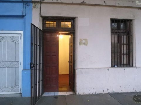 Casa Venta en Santiago — Propiedad Ubicada Entre Chacabuco Con Yungay, Santiago
