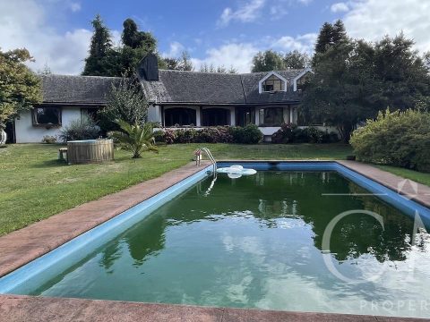 Casa Venta en Valdivia — Excelente Propiedad En Exclusivo Condominio