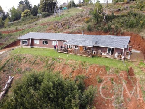 Casa Venta en Valdivia — Casa Y Domo En Cuesta De Soto