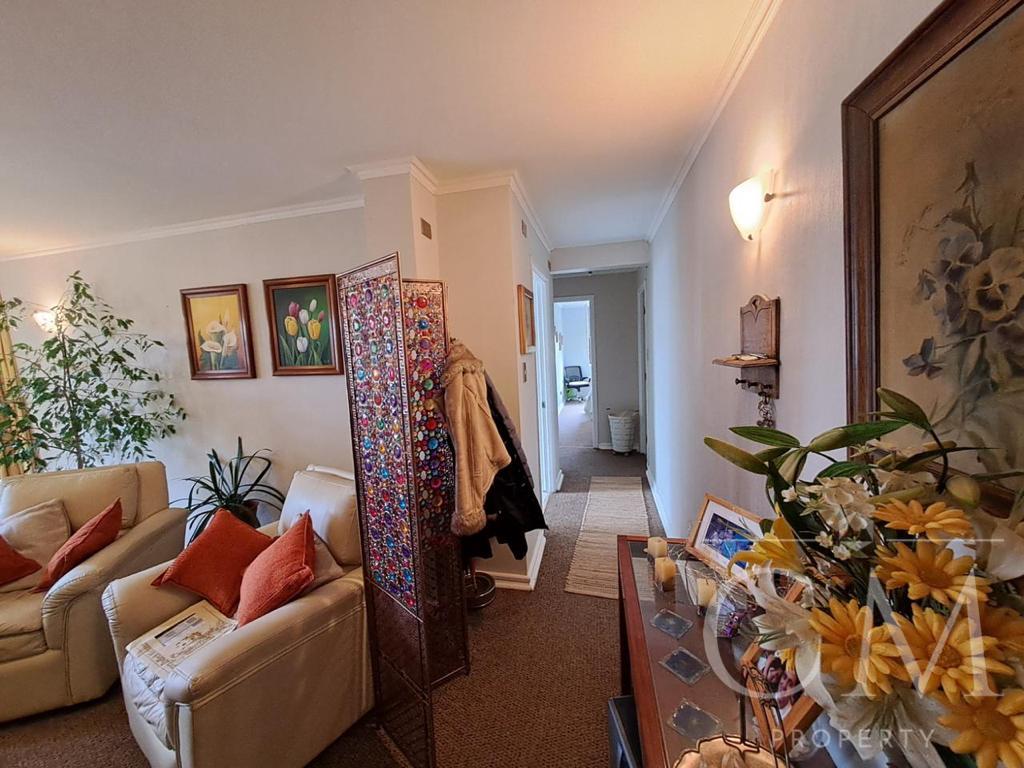 Amplio Departamento En Edificio Doña Isidora