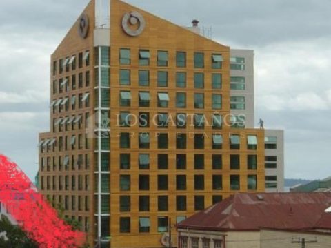 Oficina Arriendo en Puerto Montt — Arriendo Oficina Nã‚Â° 710 36 M2 Edificio Los Heroes