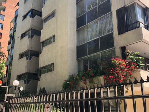 Oficina Venta en Providencia — Oficina 5 Privados/2 Estacionamientos