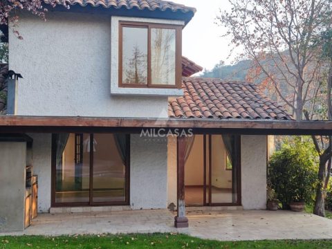 Casa Arriendo en Lo Barnechea — Club De Golf Lomas De La Dehesa Arriendo