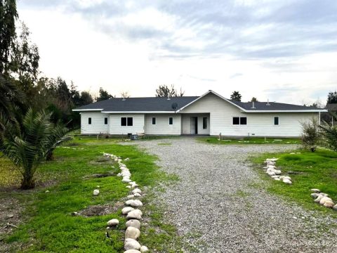 Casa Venta en Lampa — Oportunidad!!! Amplia Casa Condominio Sta Teresita De Liseux